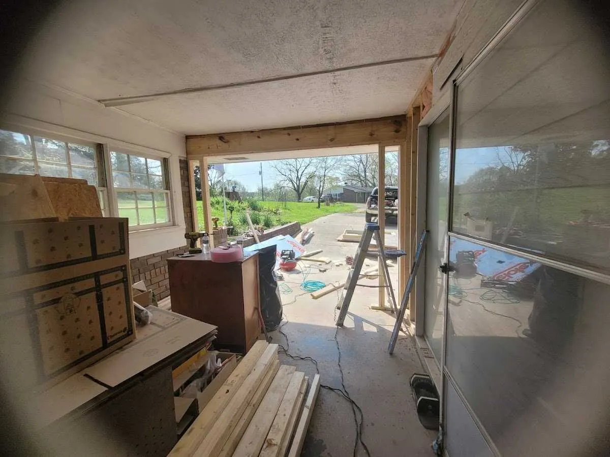 Air movers and dehumidifier for Water Mitigation Services in Lansing